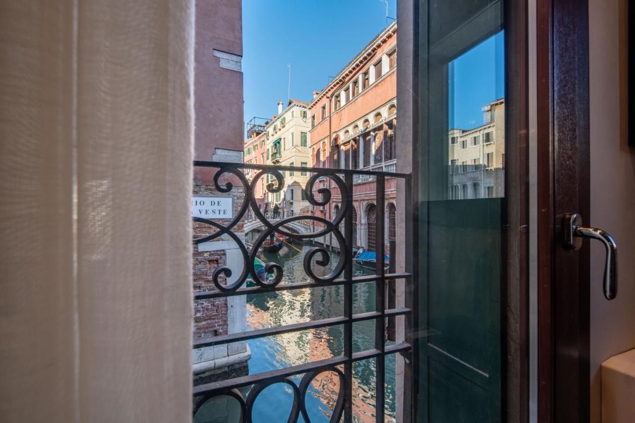 Ve.N.I.Ce Cera San Moise Διαμέρισμα Βενετία Εξωτερικό φωτογραφία
